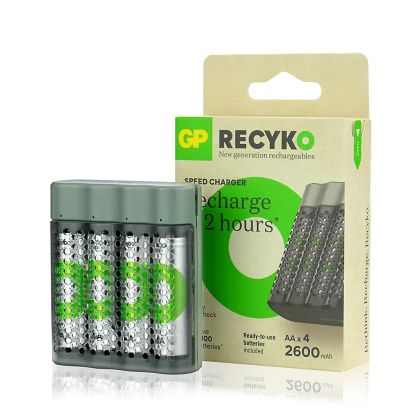 GP ReCyko Speed M452 – Компактно microUSB Зарядно Устройство с 4 броя AA 2600 mAh NiMH Акумулаторни Батерии