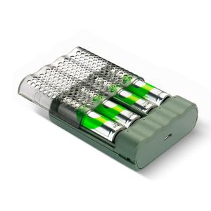 GP ReCyko Speed M452 – Компактно microUSB Зарядно Устройство с 4 броя AA 2600 mAh NiMH Акумулаторни Батерии